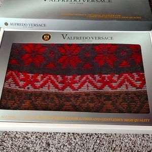 New Vintage Alfredo Versace muffler scarf